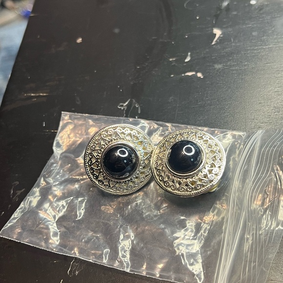 Dior Silver and Black Earrings - Picture 4 of 6